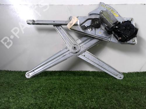 Used Front right window mechanism RENAULT TWINGO I (C06_) 1.2 (C066, C068) (58 hp) 31322736