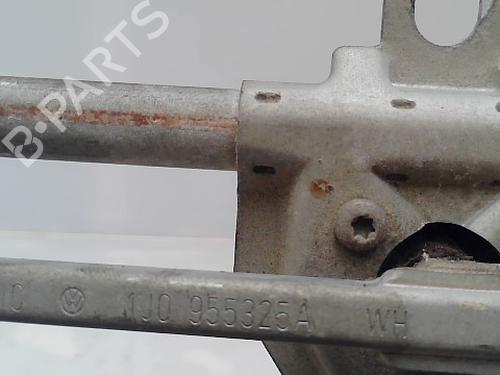 Viskermotor vindrute Viskermotor vindrute VW GOLF III (1H1) [1989-2000] 37417229 37417229