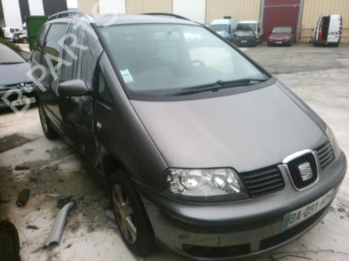 Left headlight SEAT ALHAMBRA (7V8, 7V9) 2.0 TDI | BP25650883C28 