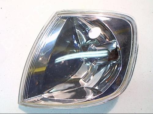 Used Left front indicator VW POLO (6N2) 1.9 SDI (64 hp) 25641512