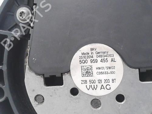 radiator-fan-vw-golf-vi-5k1-2008-2009-2010-2011-2012-2013-2014-36984609 main image