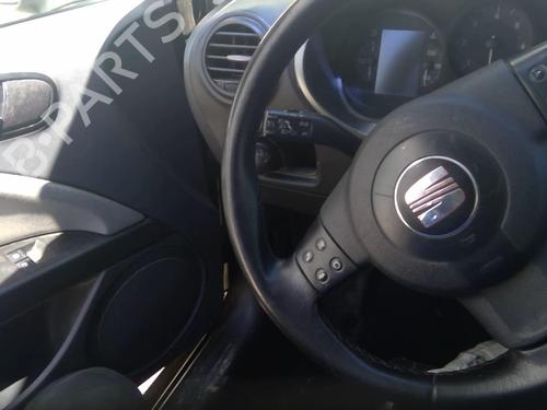 Left mirror SEAT LEON (1P1) 1.9 TDI | BP25645327C26 