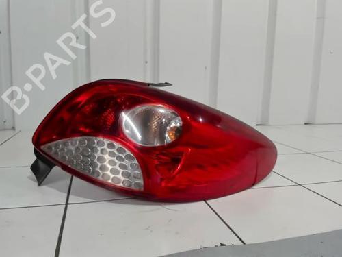 Right taillight PEUGEOT 206+ (2L_, 2M_) 1.4 HDi eco 70 | BP25635006C35 