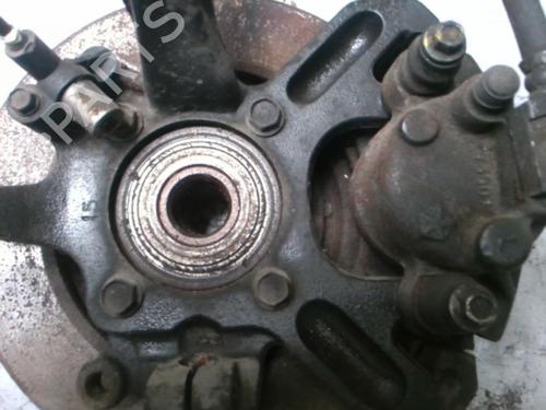 Left front steering knuckle CHRYSLER VOYAGER / GRAND VOYAGER III (GS_, NS_) 2.5 TD | BP25638086M25 
