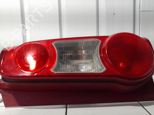 Feu arrière droit CITROËN BERLINGO Box Body/MPV (B9) 1.6 HDi 90 16V (90 hp) 31185418
