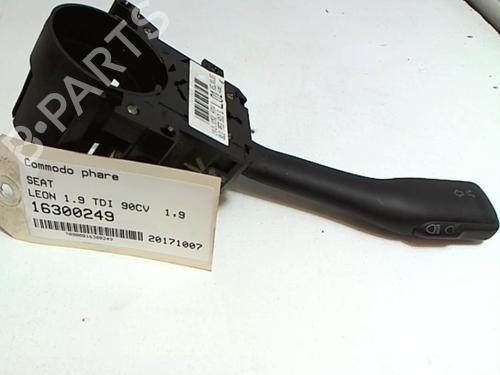 Used Switch SEAT LEON (1M1) 1.9 TDI (90 hp) 25632365