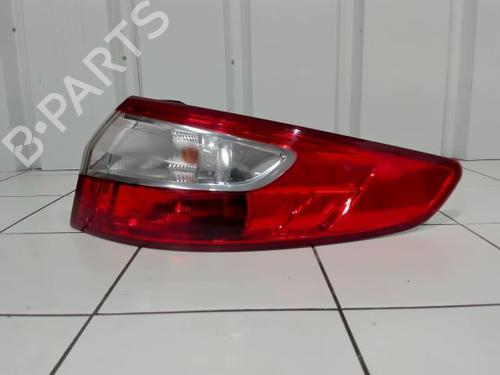 right-taillight-renault-fluence-l3_-2010-25648181 main image