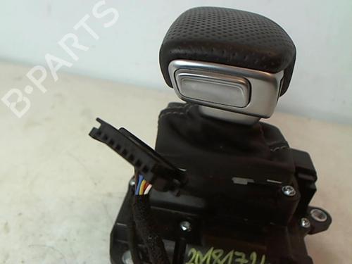 gear-lever-audi-a4-b9-avant-8w5-8wd-2015-25640364 main image