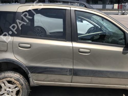 Radio FIAT PANDA (169_) 1.3 D Multijet 4x4 (169.AXC2A) | BP25650026E6  - Image 18