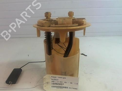 Used Fuel pump PEUGEOT 308 I (4A_, 4C_) 1.6 HDi (109 hp) 25643576