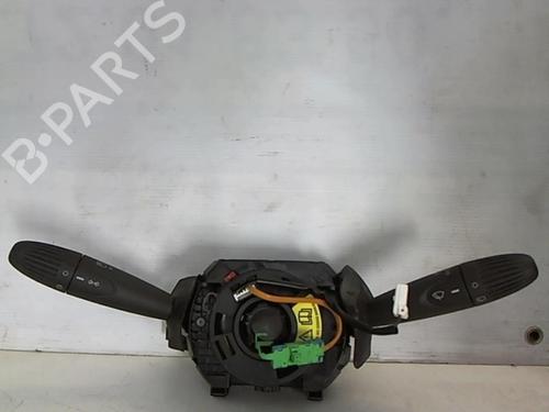Used Steering column stalk FIAT PUNTO (188_) 1.2 Natural Power (60 hp) 25629070