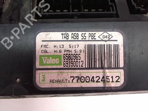 Used Climate control Climate control RENAULT SAFRANE II (B54_) 2.2 dT (B54G) (113 hp) 25641315 25641315