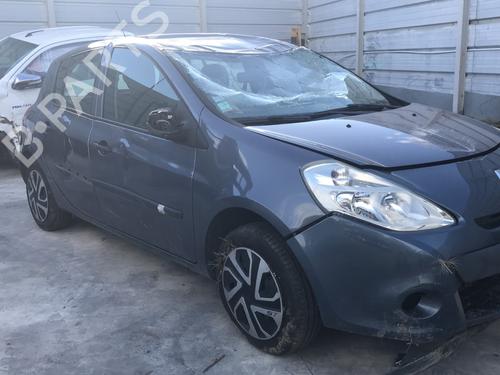 Brugte RENAULT CLIO III (BR0/1, CR0/1) 1.2 16V Hi-Flex (BR1U, CR1U) (75 hp) 4417407