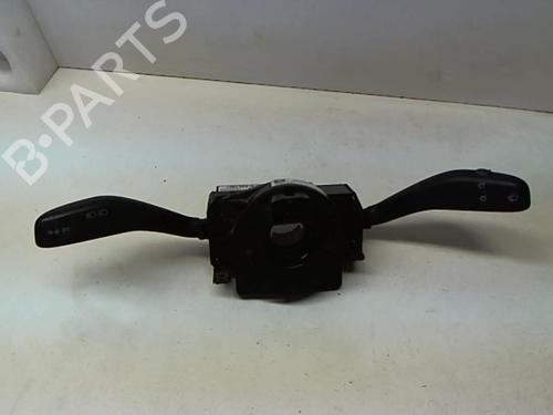 Used Steering column stalk VW POLO IV (9N_, 9A_) 1.9 SDI (64 hp) 25651487