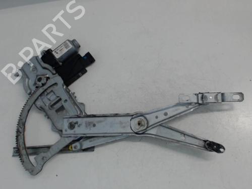 Used Front right window mechanism Front right window mechanism OPEL CORSA B (S93) [1993-2009] 25640684 25640684