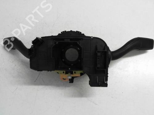 Used Steering column stalk Steering column stalk AUDI A4 B7 Avant (8ED) 2.7 TDI (180 hp) 25637240 25637240