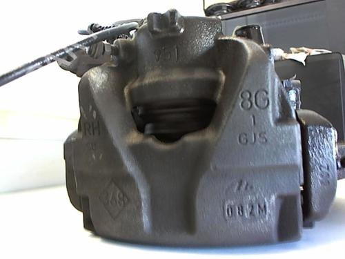 right-front-steering-knuckle-dacia-duster-hs_-2010-2011-2012-2013-2014-2015-2016-2017-2018-25640603 main image