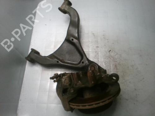 Used Left front steering knuckle Left front steering knuckle MERCEDES-BENZ SPRINTER 2-t Van (B901, B902) 208 D (901.361, 901.362, 902.361, 902.362) (79 hp) 25638120 25638120