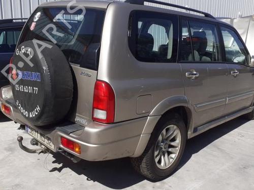 Left mirror SUZUKI GRAND VITARA I (FT, HT) 2.0 HDI 110 16V 4x4 (SQ420D, TD83V) | BP25645383C26 