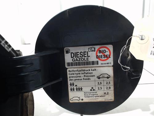 Fuel flap VW GOLF VI (5K1) 2.0 TDI | BP29598075C131 