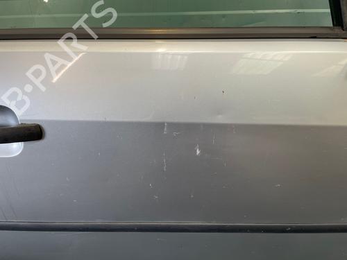 Used Right front door Right front door 38977919 38977919