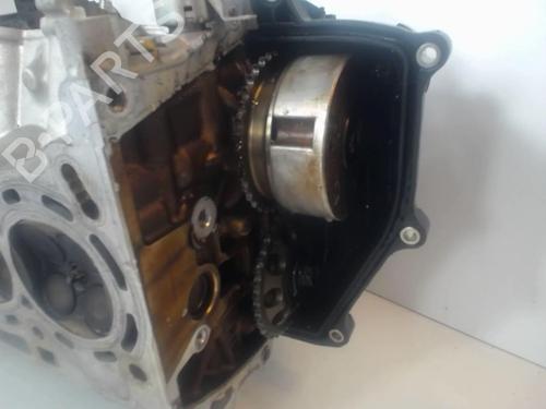 Used Cylinder head Cylinder head PEUGEOT 107 (PM_, PN_) 1.0 (68 hp) 25643143 25643143