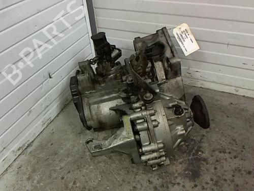 Used Gearbox Gearbox VW PASSAT B3/B4 (3A2, 35I) 1.9 TD (75 hp) 25643861 25643861