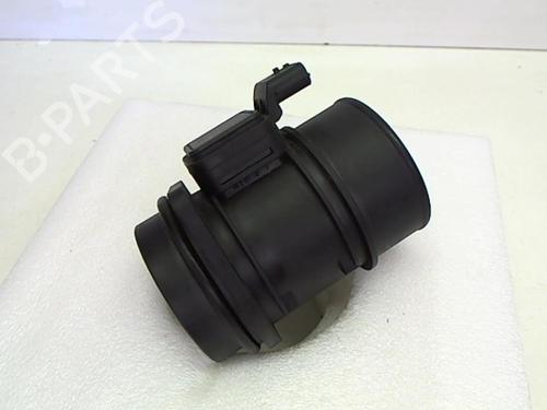 Used Mass air flow sensor OPEL MOVANO A Van (X70) 2.5 CDTI (FD) (120 hp) 25647056