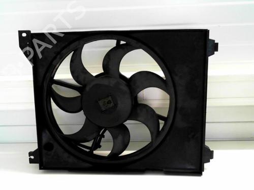 Used Radiator fan Radiator fan HYUNDAI TRAJET (FO) 2.0 CRDi (113 hp) 25633802 25633802