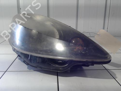 Used Right headlight Right headlight PEUGEOT 1007 (KM_) 1.6 HDi (109 hp) 29711870 29711870