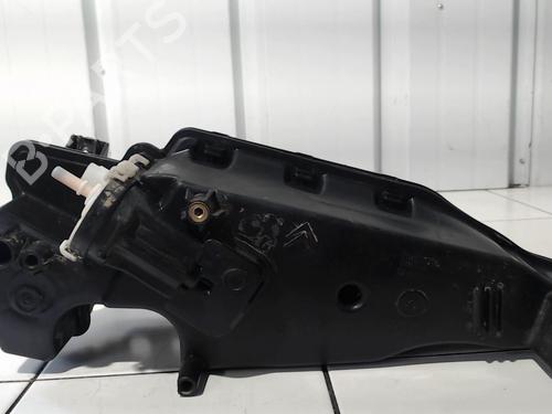 Used AdBlue tank PEUGEOT 208 I (CA_, CC_) 1.6 HDi / BlueHDi 75 (75 hp) 29482109
