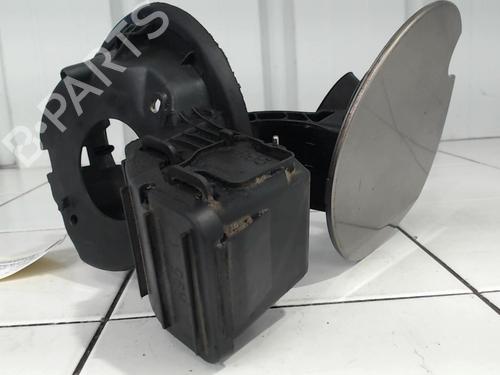 Fuel flap RENAULT GRAND SCÉNIC III (JZ0/1_) 1.5 dCi (JZ09, JZ0D, JZ10, JZ14, JZ1G, JZ29, JZ2C) | BP28099606C131