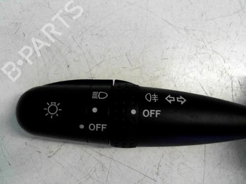 Used Switch Switch SUZUKI GRAND VITARA II (JT, TE, TD) 1.9 DDiS All-wheel Drive (JT419, TD44, JB419WD, JB419XD,... (129 hp) 25637474 25637474