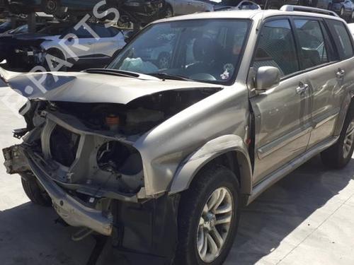 Left mirror SUZUKI GRAND VITARA I (FT, HT) 2.0 HDI 110 16V 4x4 (SQ420D, TD83V) | BP25645383C26 