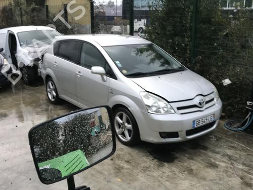 Brugte TOYOTA COROLLA Verso (ZER_, ZZE12_, R1_)  2.2 D-4D (AUR10_, AUR10R)  4505533