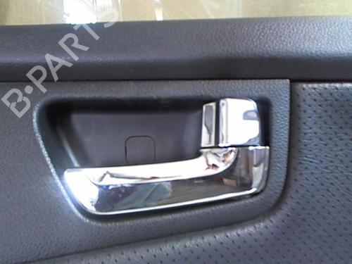 Right front door KIA SPORTAGE II (JE_, KM_) 2.0 CRDi 4WD | BP25633268C3