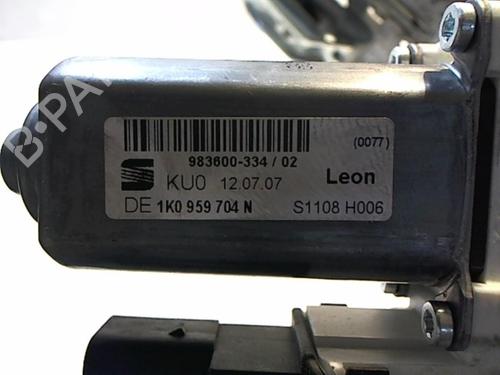 Rear right window mechanism SEAT LEON (1P1) 2.0 TFSI | BP25646780C25 