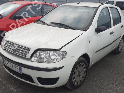 Right taillight FIAT PUNTO (188_) 1.3 JTD 16V | BP25651003C35 