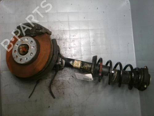 Fusee links voor AUDI A3 (8P1) 2.0 TDI 16V (140 hp) 25646875