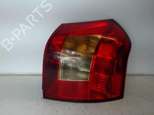 Used Right taillight Right taillight TOYOTA COROLLA (_E12_) 2.0 D-4D (CDE120R, CDE120L_) (116 hp) 25651162 25651162