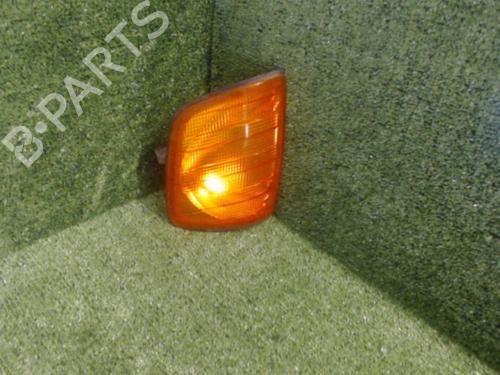 Used Left front indicator Left front indicator MERCEDES-BENZ 124 T-Model (S124) 300 T D (124.190) (110 hp) 25631791 25631791