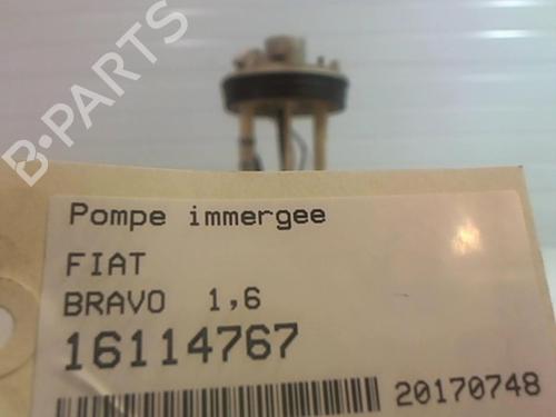 Used Fuel pump Fuel pump FIAT BRAVO I (182_) 1.6 16V (182.AB) (103 hp) 25643565 25643565