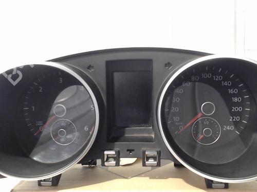 Used Instrument cluster Instrument cluster VW GOLF VI (5K1) 1.6 TDI (105 hp) 30438606 30438606