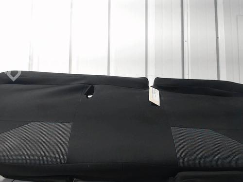 Sæde Bagtil RENAULT CLIO IV (BH_) 1.5 dCi 75 (75 hp) 29935815