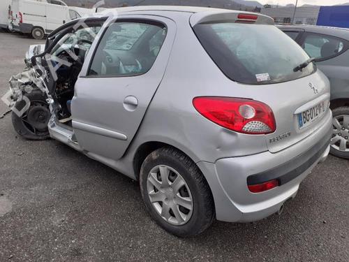 Left taillight PEUGEOT 206+ (2L_, 2M_) 1.4 HDi eco 70 | BP25645723C34 