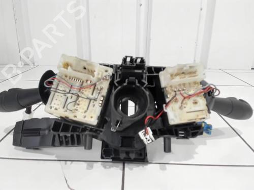 Steering column stalk RENAULT CLIO IV (BH_) 1.5 dCi 90 | BP25631208I23 