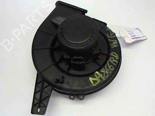 Used Heater blower motor Heater blower motor VW FOX Hatchback (5Z1, 5Z3, 5Z4) 1.2 (55 hp) 25646793 25646793