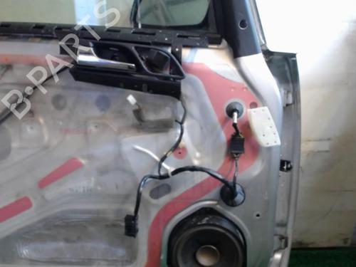 Left front door OPEL ZAFIRA / ZAFIRA FAMILY B (A05) 1.9 CDTI (M75) | BP25630551C2 