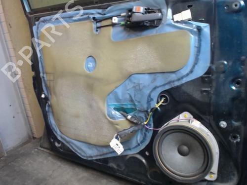 left-front-door-toyota-rav-4-ii-_a2_-2000-2001-2002-2003-2004-2005-25645599 main image