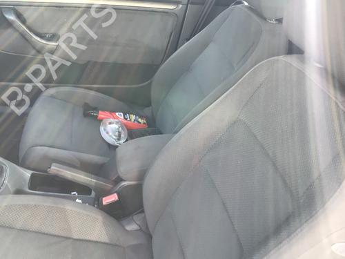 Left taillight VW GOLF V (1K1) 1.9 TDI | BP27664097C34 